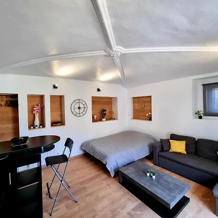 Superbe Studio Au Coeur De L'ardeche