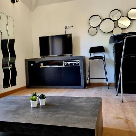 Apartment Superbe Studio Au Coeur De L'ardeche *