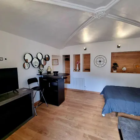 Apartment Superbe Studio Au Coeur De L'ardeche *
